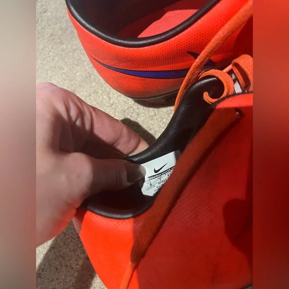 Size 8 Mercurial Nike Cleats - Picture 2 of 8